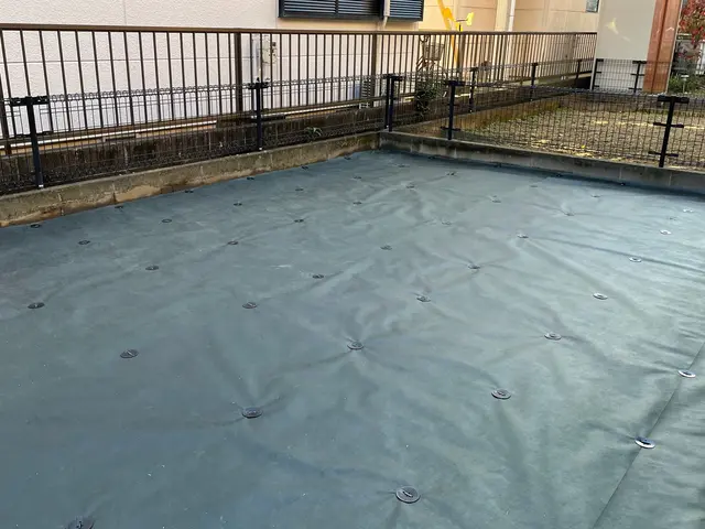 【防草シート】100%自社対応◎営業時間外・対応地域外もご相談ください。サービスの画像