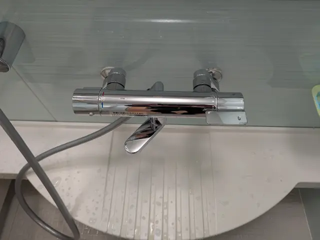 各箇所の修理、交換させていただきます。サービスの画像