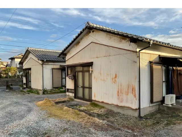 《小屋/倉庫/物置/工場/法人様》プレハブなど屋根は遮熱塗料で夏の省エネ対策も!サービスの画像