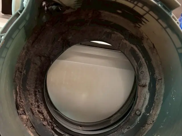 【極み洗浄】生乾き臭ゼロへ！乾燥不良・排水エラーは当店へ！分解洗浄のプロにお任せサービスの画像