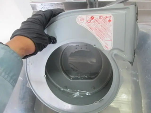 17時以降作業可能！長年の油汚れもスッキリ。きれいに除去★コスパ最高★サービスの画像