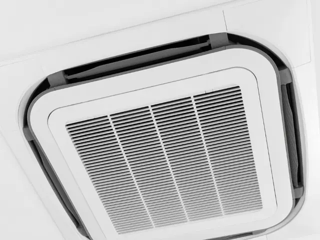 タワーマンション・店舗・事務所実績多数！追加料金なし！天井1・2・4吹き出し対応サービスの画像