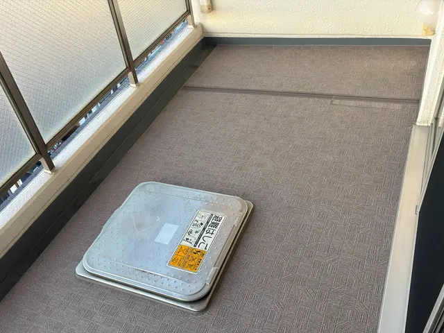 ベランダ（バルコニー）・窓ガラス・サッシクリーニングサービスの画像