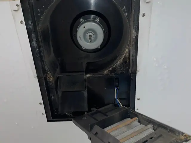 【水回り3点をまとめて徹底洗浄！単品より断然お得】サービスの画像