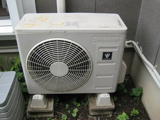 エアコン無料回収、取付30年以上の実績、丁寧な取り付けをさせていただきます!!サービスの画像