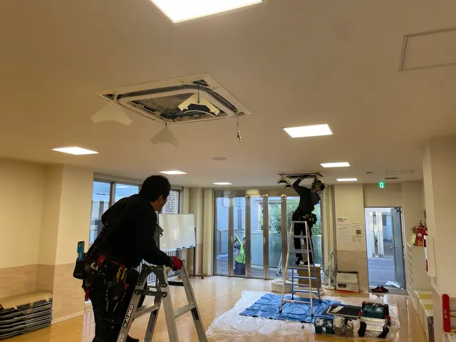 阪神間の業務用エアコン工事はお任せください！経験豊富なスタッフが真摯にご対応！サービスの画像