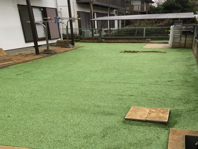 格安で人工芝張ります！サービスの画像
