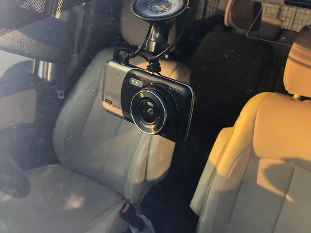 愛知県西部エリア　ドラレコ取付　営業時間外、対応エリア外もご相談ください！サービスの画像