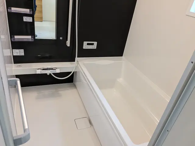 【作業外注一切なし】経験20年！損害保険加入済み！駐車場代お店負担します◎サービスの画像