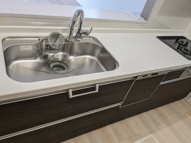 【作業外注一切なし】経験20年！損害保険加入済み！駐車場代お店負担します◎サービスの画像