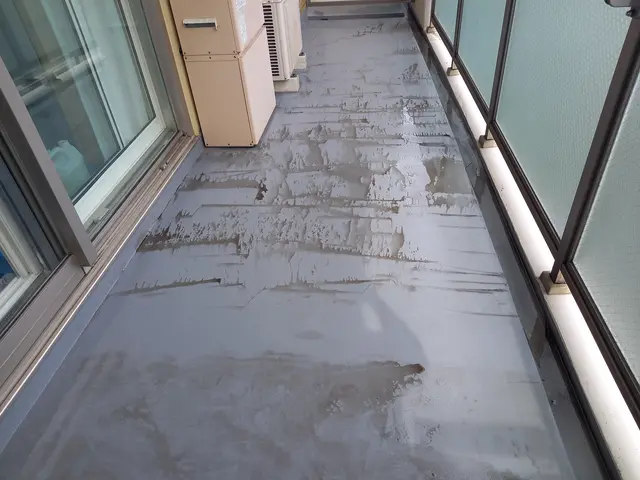 《ご利用感謝》ベランダの気になる汚れがすっきりキレイになると気持ちがいいですよ！サービスの画像