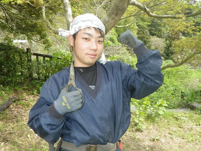 創業50年歴史ある造園業者(駐車場代店負担/女性スタッフ同行可/保険加入済)サービスの画像