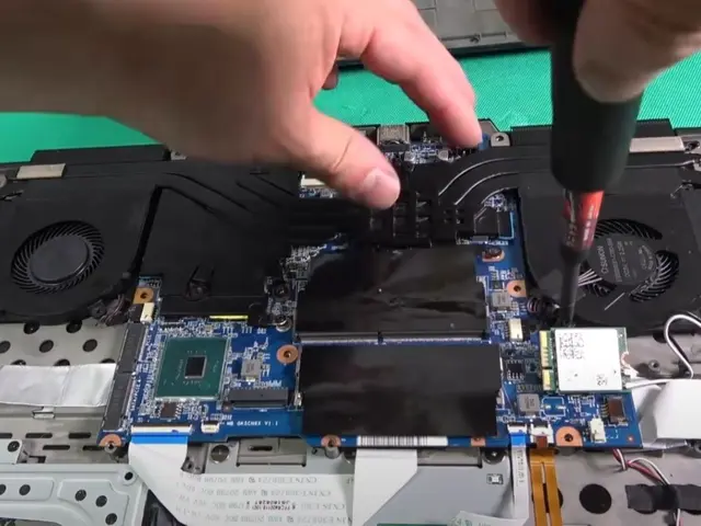 パソコンの事なら全て対応可能です。２４時間対応。IT国家資格を保有インボイス対応サービスの画像