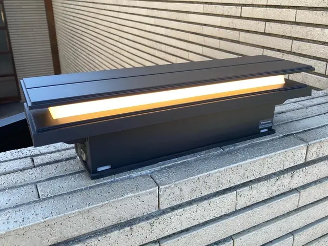 福岡市【門灯・玄関灯の交換】プロの電気工事士が直接施工で安心！サービスの画像