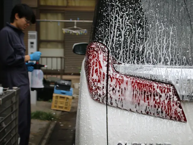 大手経験者の店長が必ず訪問！作業外注なし・安心無添加薬剤で愛車をピカピカに！サービスの画像