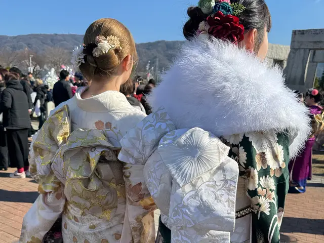 ◎着崩れなく苦しくない美しいお着付けいたします。現役美容師３０年ヘアセットも可◎