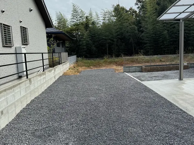 ※庭木/外構工事の事なら何でもご相談承ります♪迅速•丁寧 •笑顔のさんさん緑花！サービスの画像