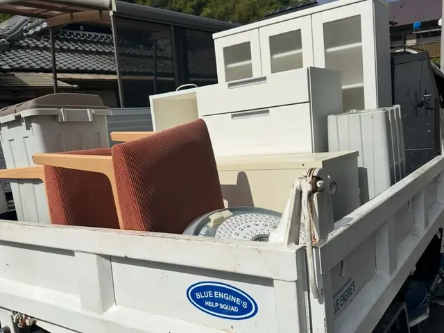 女性スタッフ同行可能！大手経験者による安心丁寧な軽トラック回収サービスサービスの画像