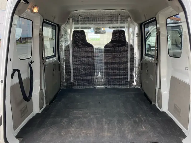 忙しい方のお手伝い。小荷物運びます。大荷物もご相談ください。サービスの画像