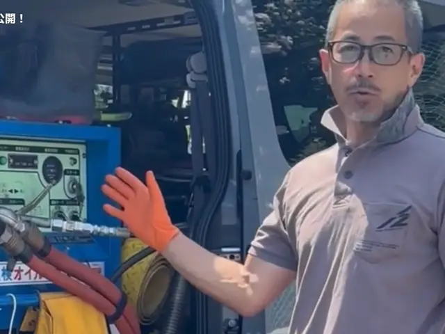 排水管の中を専用のカメラで確認しながら、確実にきれいにします。サービスの画像