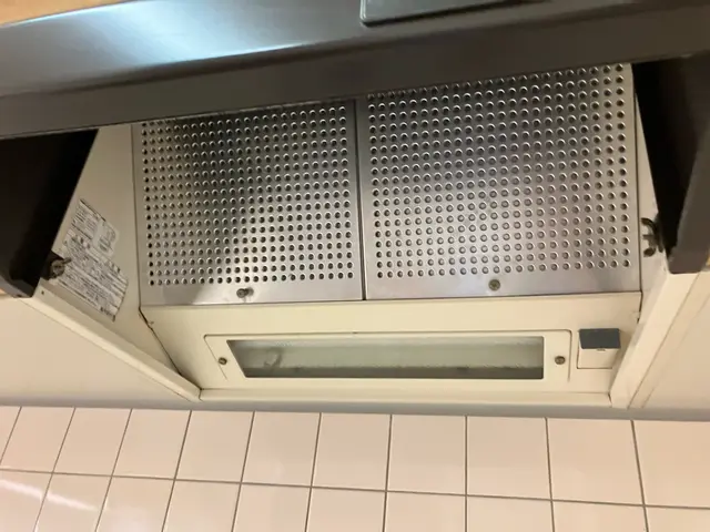 ★面倒なレンジフード油汚れ★【安全に丁寧に施工】PayPay決済OK※駐車P代別サービスの画像