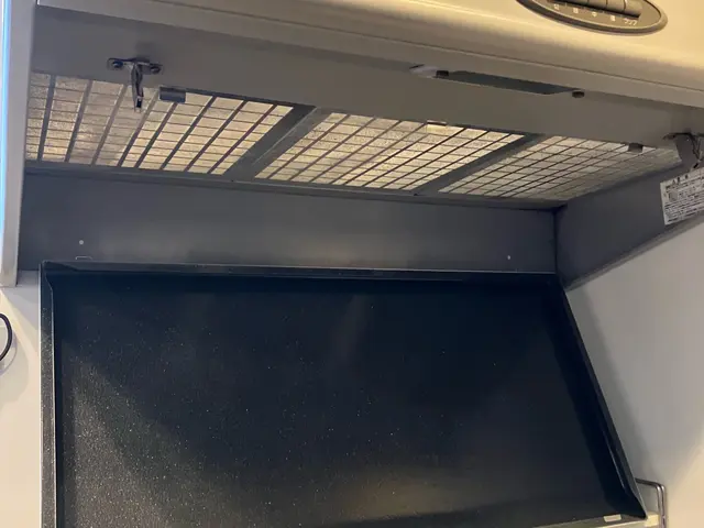 ★面倒なレンジフード油汚れ★【安全に丁寧に施工】PayPay決済OK※駐車P代別サービスの画像