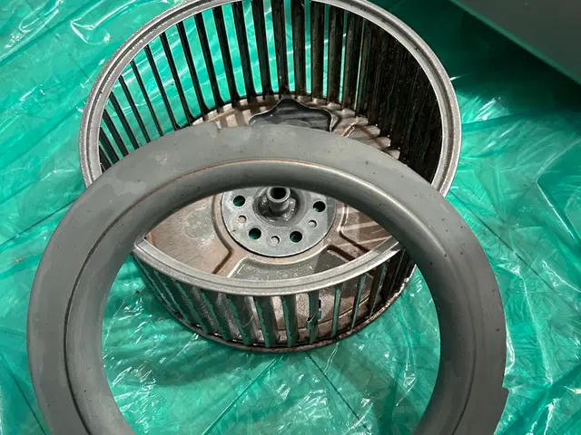 【新規参入割り】12月限定9000円他のサービスとの併用で駐車代無料サービスの画像