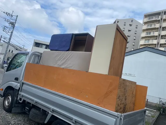 少量は割引します！作業員2名！丁寧・安心で駐車場代店舗負担の頼れるパートナーvサービスの画像