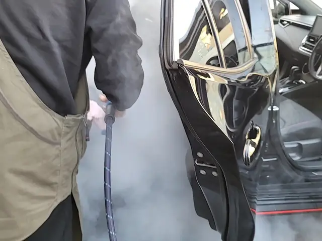 ◎実績12年・500件以上◎車内クリーニングのプロがあなたの愛車をピカピカに！サービスの画像