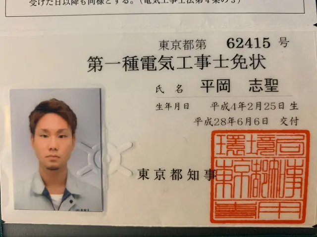 年間300件以上の作業実績！コンセント、スイッチの取替は燈電気にお任せください！サービスの画像