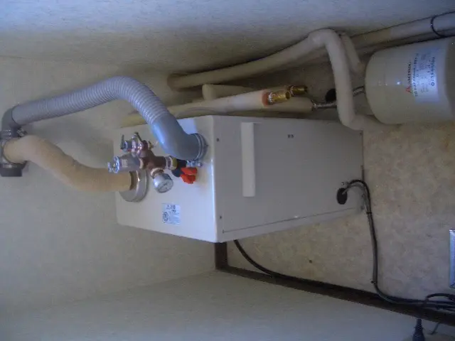 青森県限定！給湯器交換サービスの画像