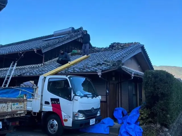 【一級瓦葺き技能士の技術力】20年の実績、2500件経験であなたの屋根を守りますサービスの画像