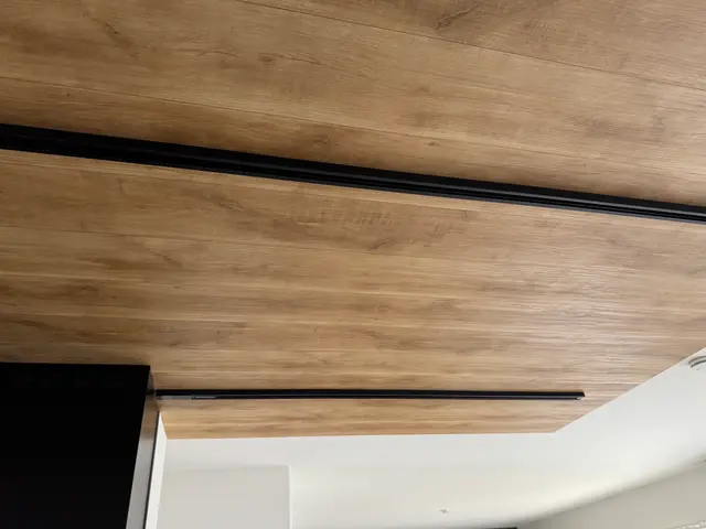 【チャットの写真等で見積り】女性同行可◎損保加入◎仕上がり綺麗◎配線インペイ可◎サービスの画像