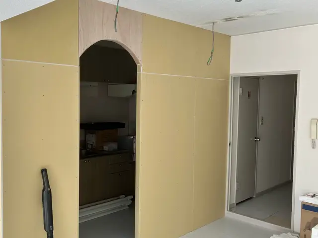 クロス込み！！！【大阪奈良】遮音壁間仕切 材料外加工で部屋が汚れない施工方法ですサービスの画像