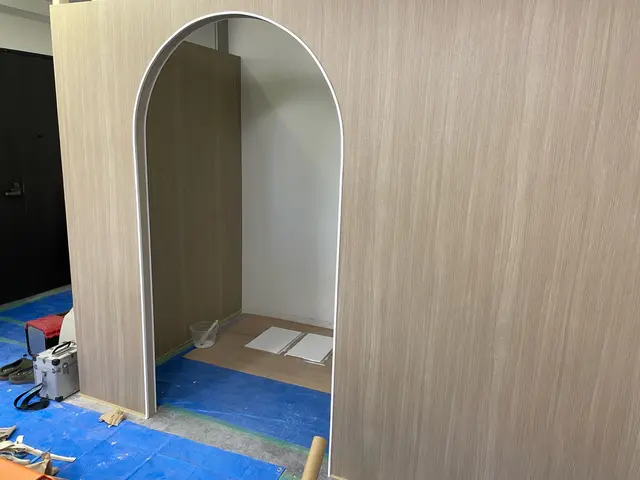 クロス込み！！！【大阪奈良】遮音壁間仕切 材料外加工で部屋が汚れない施工方法ですサービスの画像