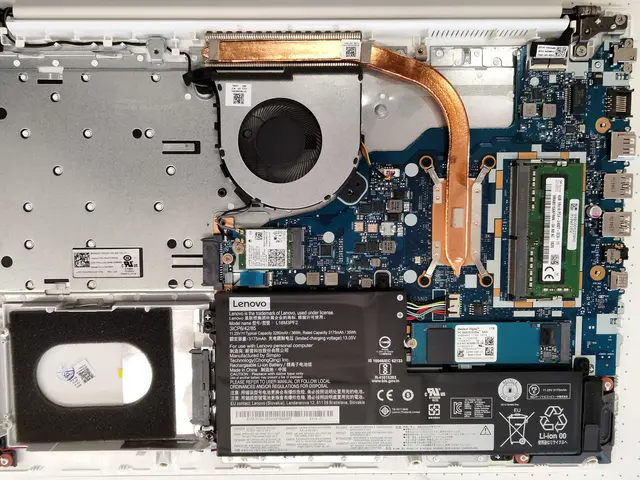 業界歴25年、年間1000件以上のパソコン修理を対応しています！サービスの画像