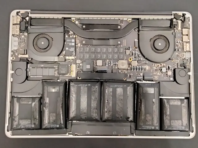 業界歴25年、年間1000件以上のパソコン修理を対応しています！サービスの画像