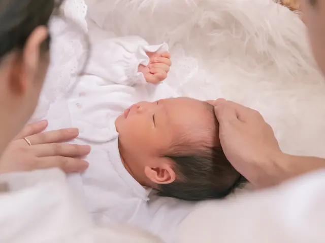 2名体制で安心◎ 赤ちゃんのペースで赤ちゃんのペースに寄り添うニューボーンフォトサービスの画像