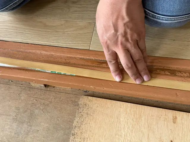 室内ドア修理（穴・凹み・丁番・レバー・引き戸など対応）サービスの画像