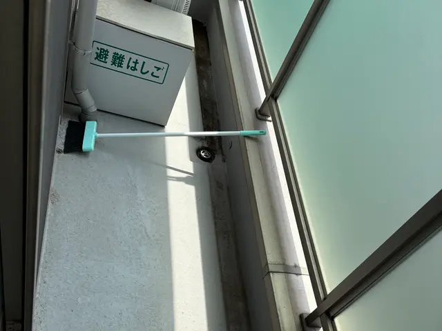 コケ・泥汚れ◆セルフクリーニングお手上げの方！女性スタッフが駆けつけます♡サービスの画像