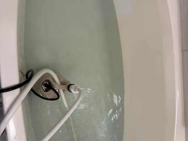 茨木市から伺います！作業外注なし、すべて自社で対応！損害保険加入済みサービスの画像