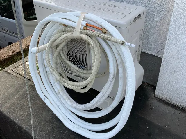 エアコンの取り外しのことならお任せ下さい！サービスの画像