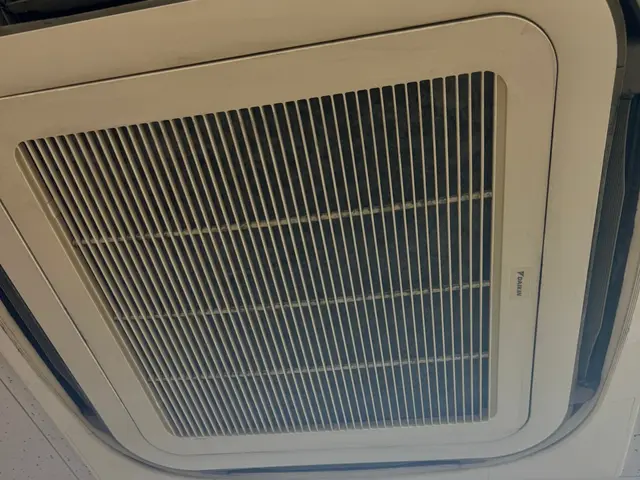 【12月のご予約で複数台割引き】2台目以上で1台17500円!是非この機会に!!サービスの画像