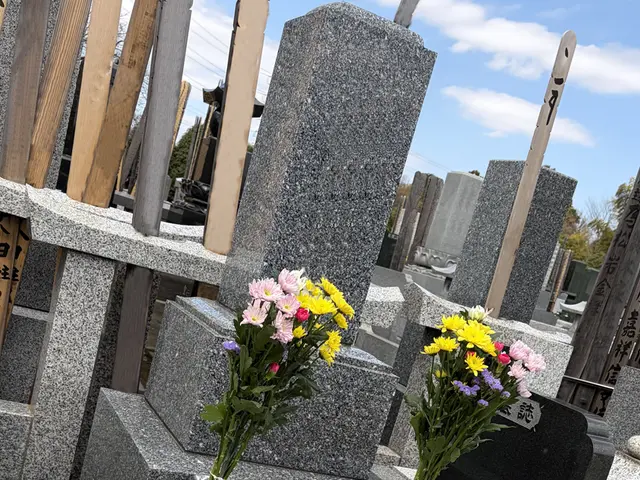 お墓参り代行｜写真報告付きサービスの画像