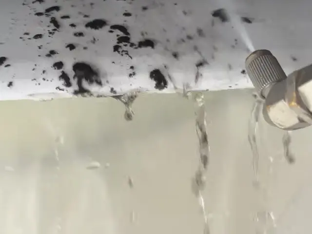 ピーク前早割り|ノーマルエアコン9,000円|今なら無料で防カビ仕上げ|複数割有サービスの画像