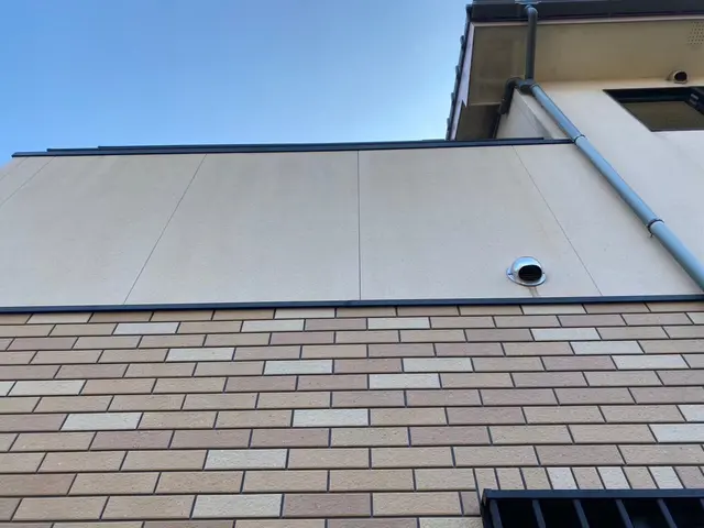 【化学の力で壁をピカピカに】高圧洗浄と薬剤の力であなたの家の外壁の時を戻しますサービスの画像