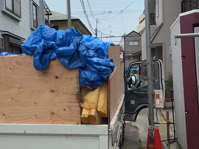 親切丁寧なスタッフが訪問！女性スタッフ同行OK！インボイス対応(買取も出来ます)サービスの画像