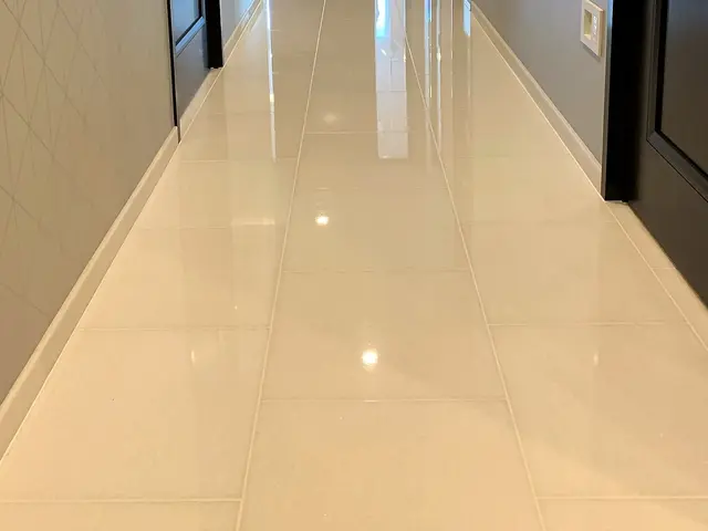 石材フロアコーティング【ストーンコート⁺プラス・SIAA承認登録の抗菌】サービスの画像