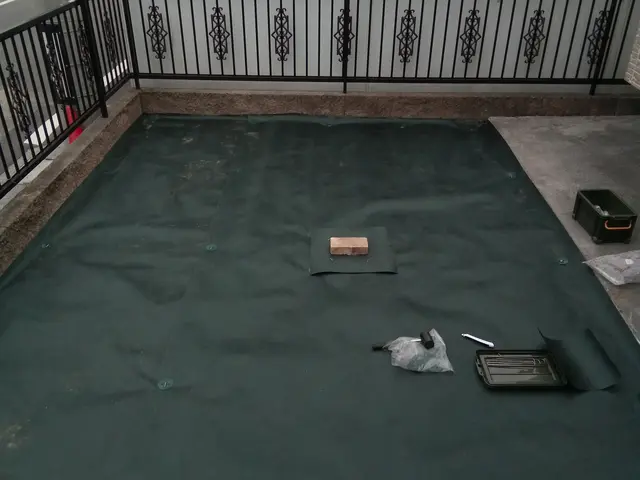 ☆雑草対策　防草シート～砂利敷き　お任せください！　損害保険加入済みで安心◎サービスの画像