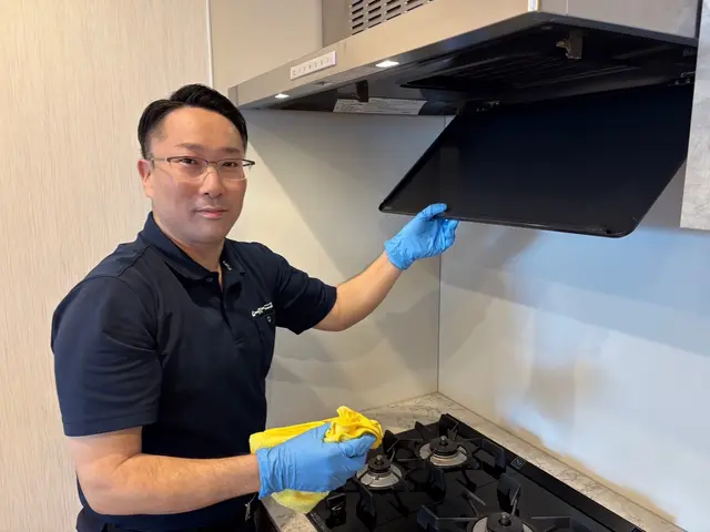 ◆駐車0円◆追加料金無し◆同日作業に限りエアコン1台7,000円でお掃除します◎サービスの画像